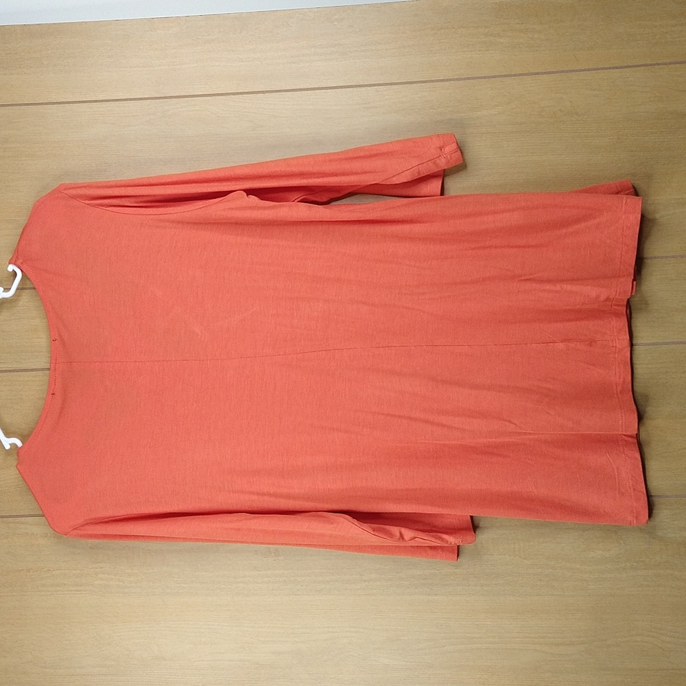 Women Orange Cut Out Top Size: 12 - Picture 2 of 3
